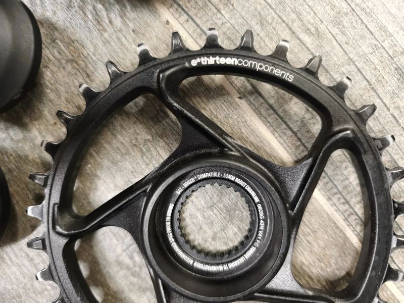 kliky EthirteenE13 E-Bike Bosch CX Gen4 165m a převodník Ethirteen eSpec Direct Mount
