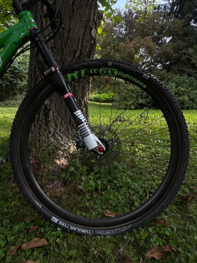 RB CRX - ultralehké, super vybavené kolo pro mladého závodníka!!
