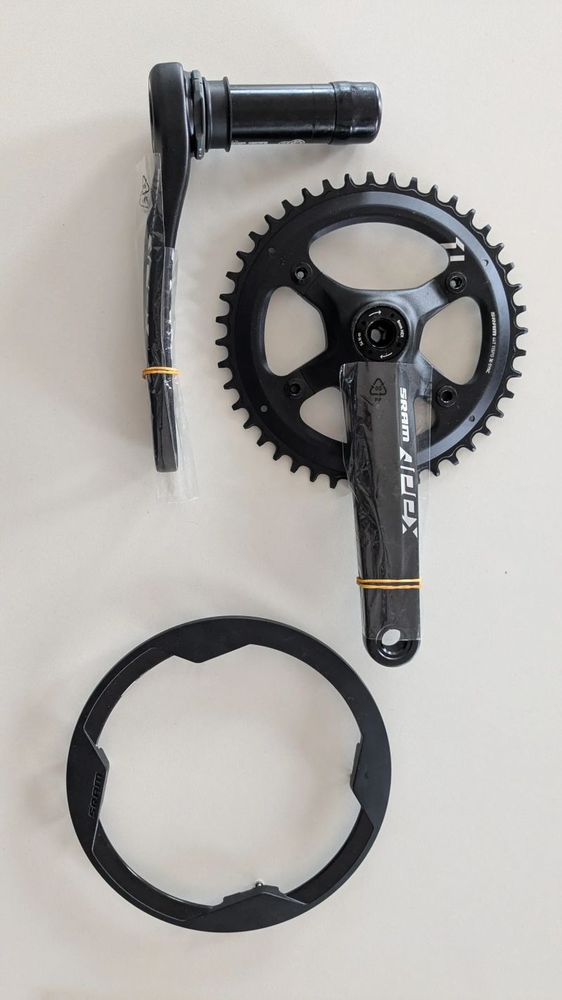 Kliky jednoplacky Gravel Sram Apex BB30 46z + Sram Apex 1 DUB wide 40z + FSA Gossamer 40z