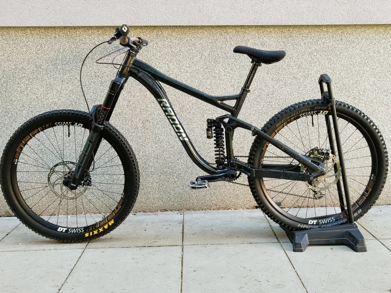 RADON SWOOP 10.0 vel. L, Rock Shox ZEB, Custom úpravy