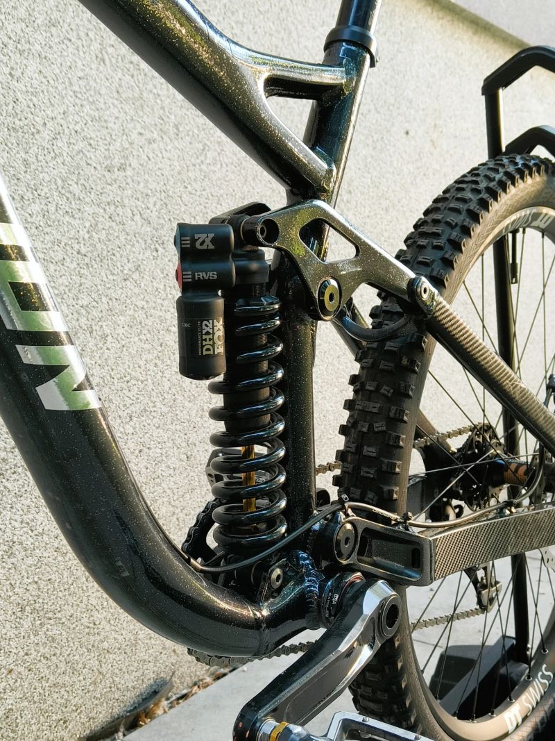 RADON SWOOP 10.0 vel. L, Rock Shox ZEB, Custom úpravy