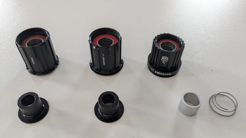 Ořechy DT Swiss LN + EXP (Shimano, Microspline)