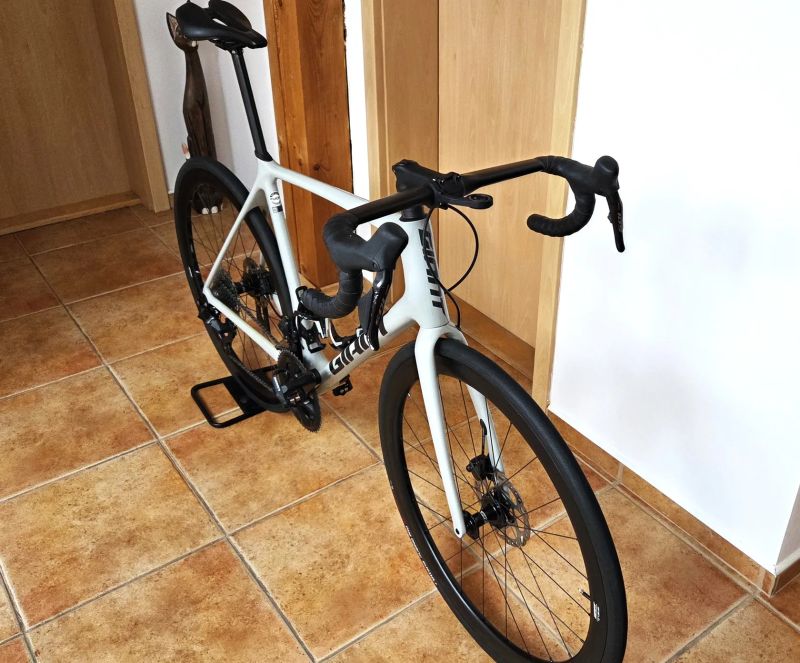 Giant TCR Advanced Pro Di2