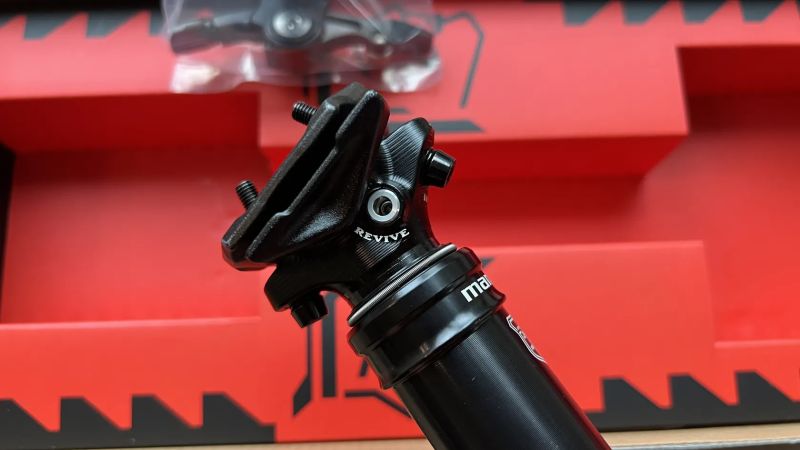 Manitou Jack (BikeYoke Revive 2.0) 185mm 30,9/31,6mm + páčka