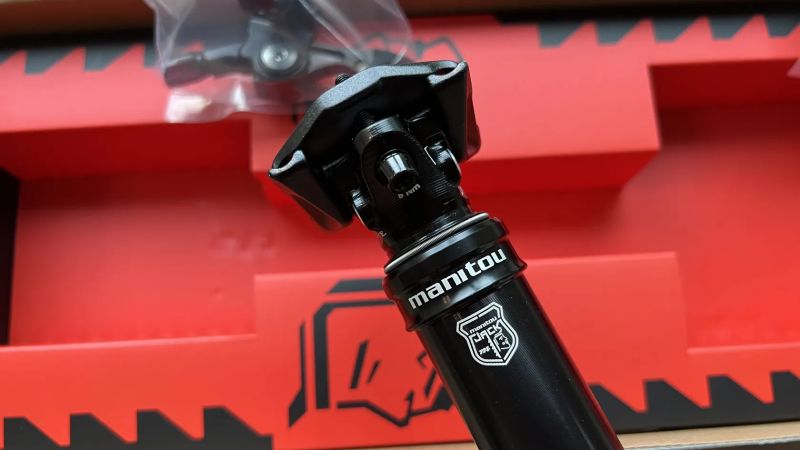 Manitou Jack (BikeYoke Revive 2.0) 185mm 30,9/31,6mm + páčka