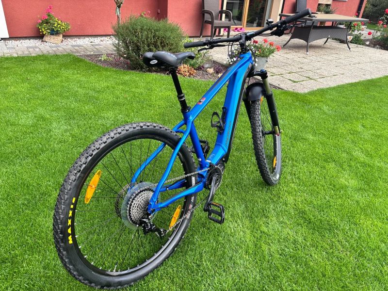 Skvělé horské elektrokolo MERIDA eBIG.NINE 400 (Velikost M, 29") – Top stav!