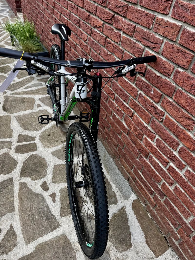 Cannondale FSI velikost M Shimano XT/DEORE Lefty vidle zamykatelná