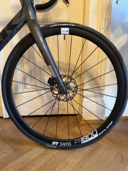 Zapletená kola DT Swiss P1800 Spline 622x18
