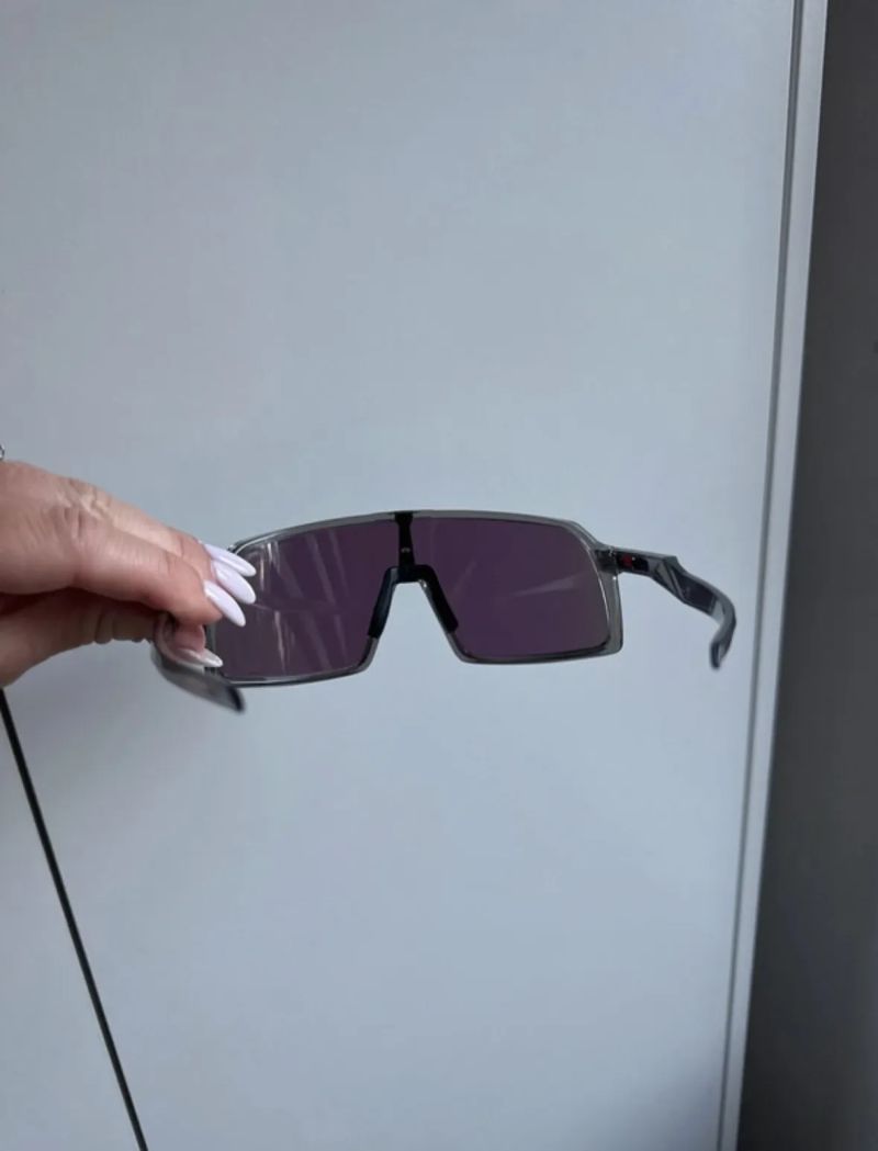 Oakley Sutro