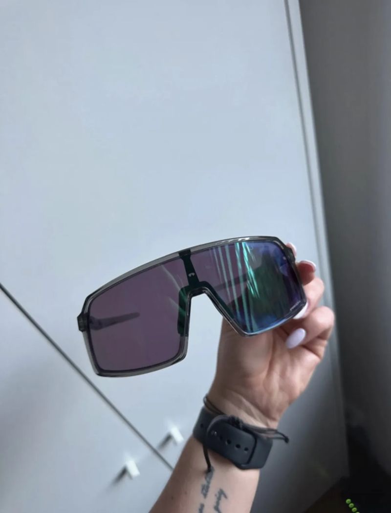 Oakley Sutro