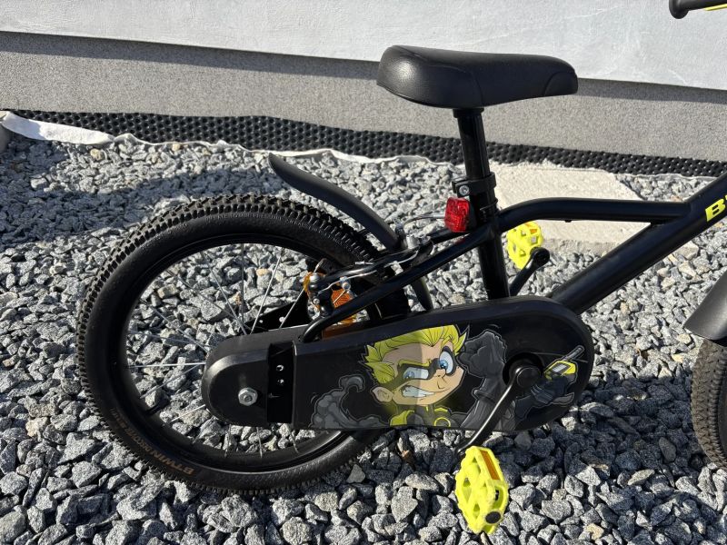 Btwin Dětské kolo 16” 500 dark hero