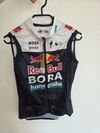 Specialized RedBull Bora lehká vesta