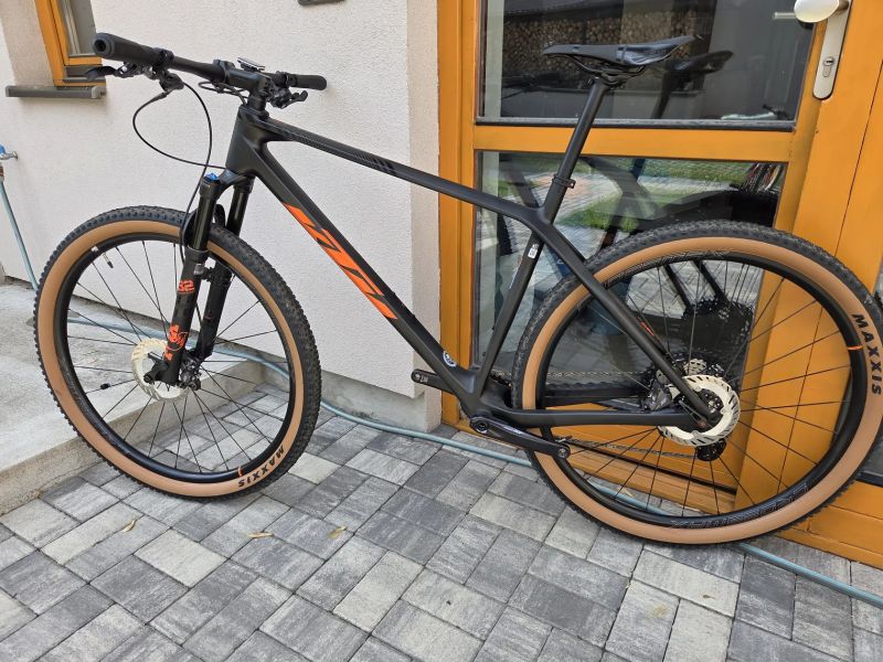 KTM Myroon Master Carbon