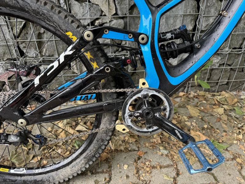 Specialized Demo 8 FSR I Carbon