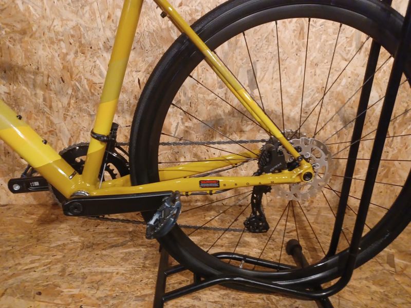 Gravel Felt Broam 30 2025, velikost rámu M