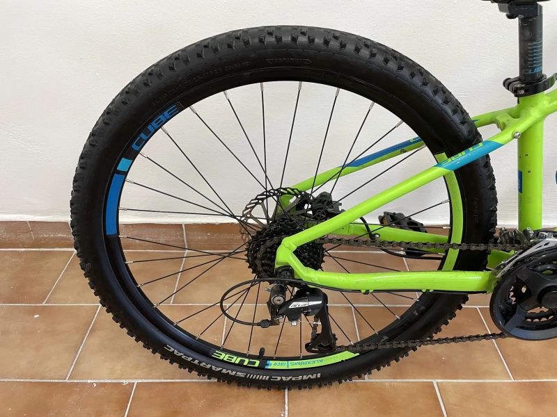 26" juniorské horské kolo Cube Acid Race 260 Disc rám XS 13" po servise u Koblížka