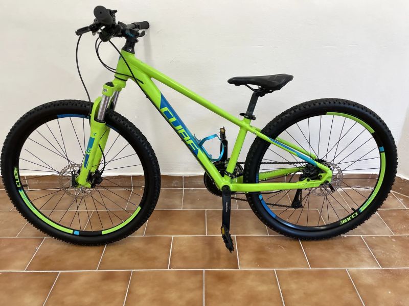 26" juniorské horské kolo Cube Acid Race 260 Disc rám XS 13" po servise u Koblížka