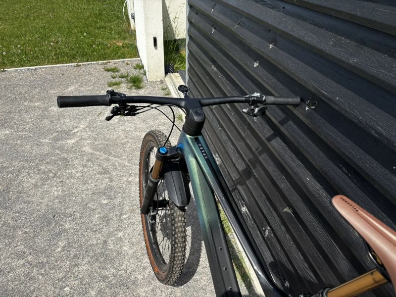 SCOTT 900 ULTIMATE TR 2025