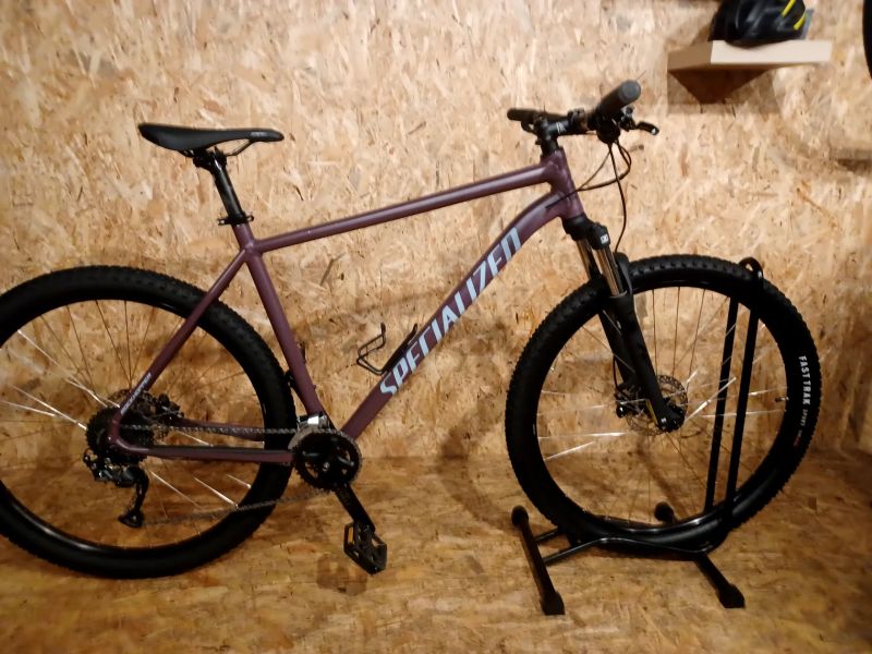 Specialized Rockhopper 2025 Satin Cast Lilac / Sea Foam, velikost rámu XL
