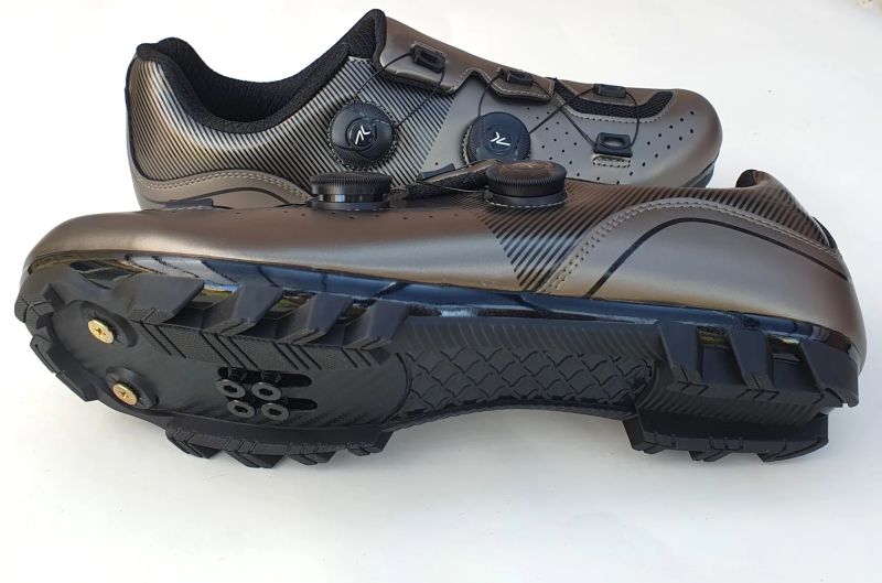 Nové MTB tretry vel. 44