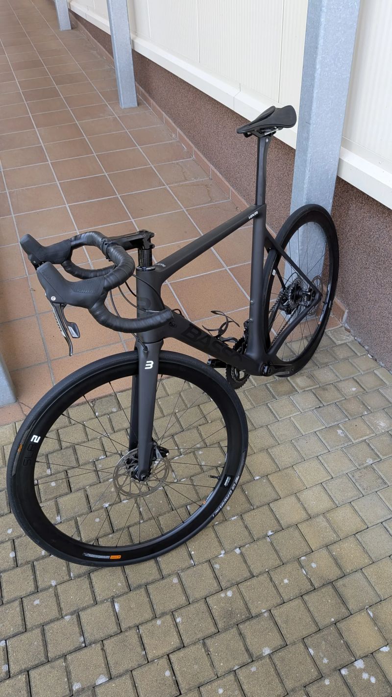 Basso Venta, najeto 100 km!!! KARBON KOLA!!!