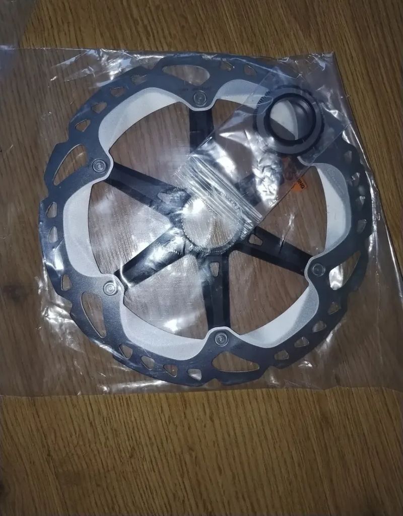 Kotouče Shimano XT RT mt800 203