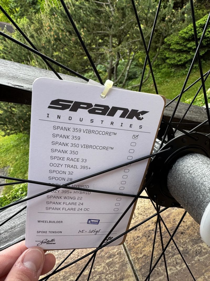Zapletená kola Spank Vibrocore 29/27.5”