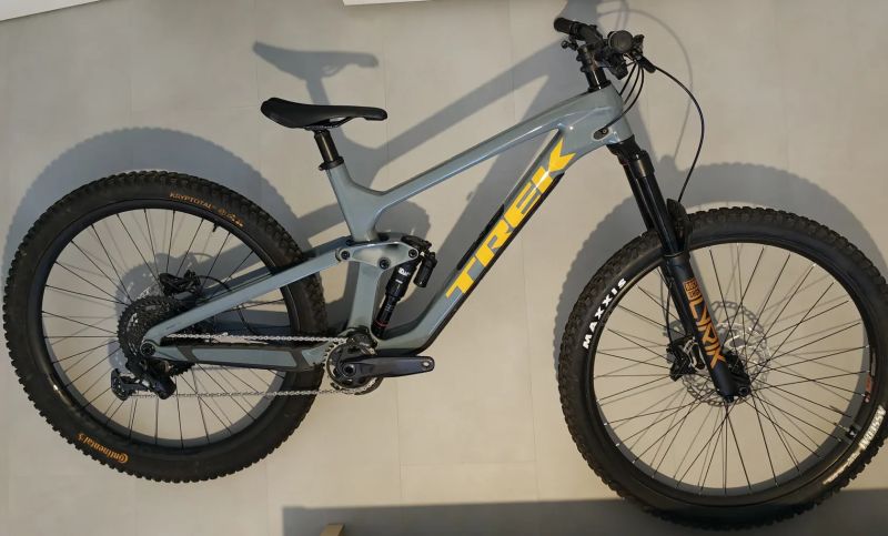 Trek Slash 9.8