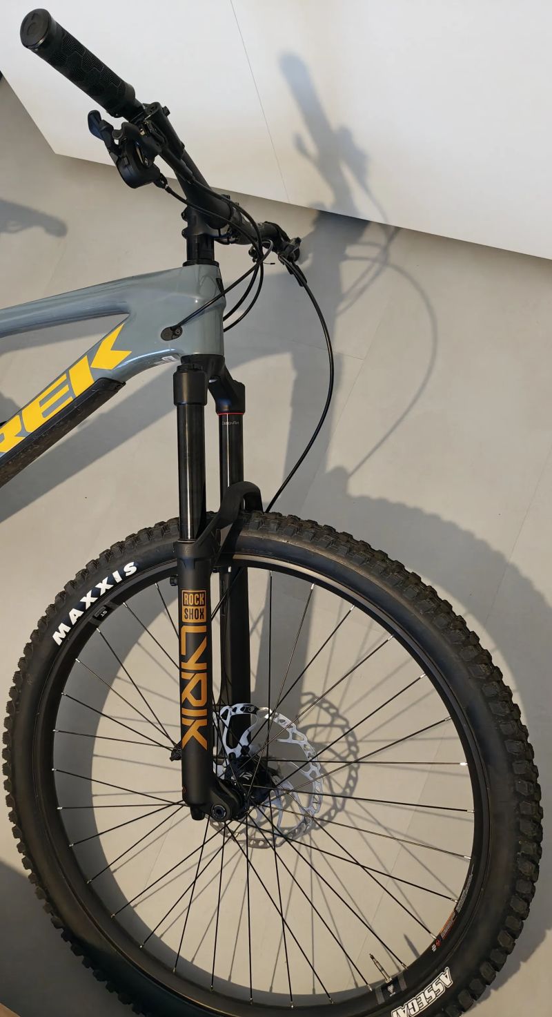 Trek Slash 9.8