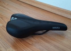 Pánské sedlo MAX1 Comfort Plus 150