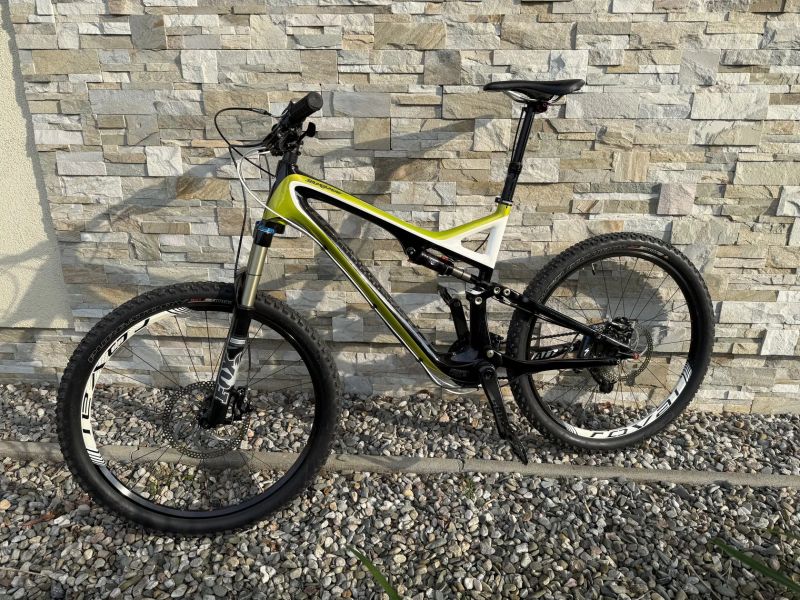 Specialized Stumpjumper Expert Carbon, vel. L