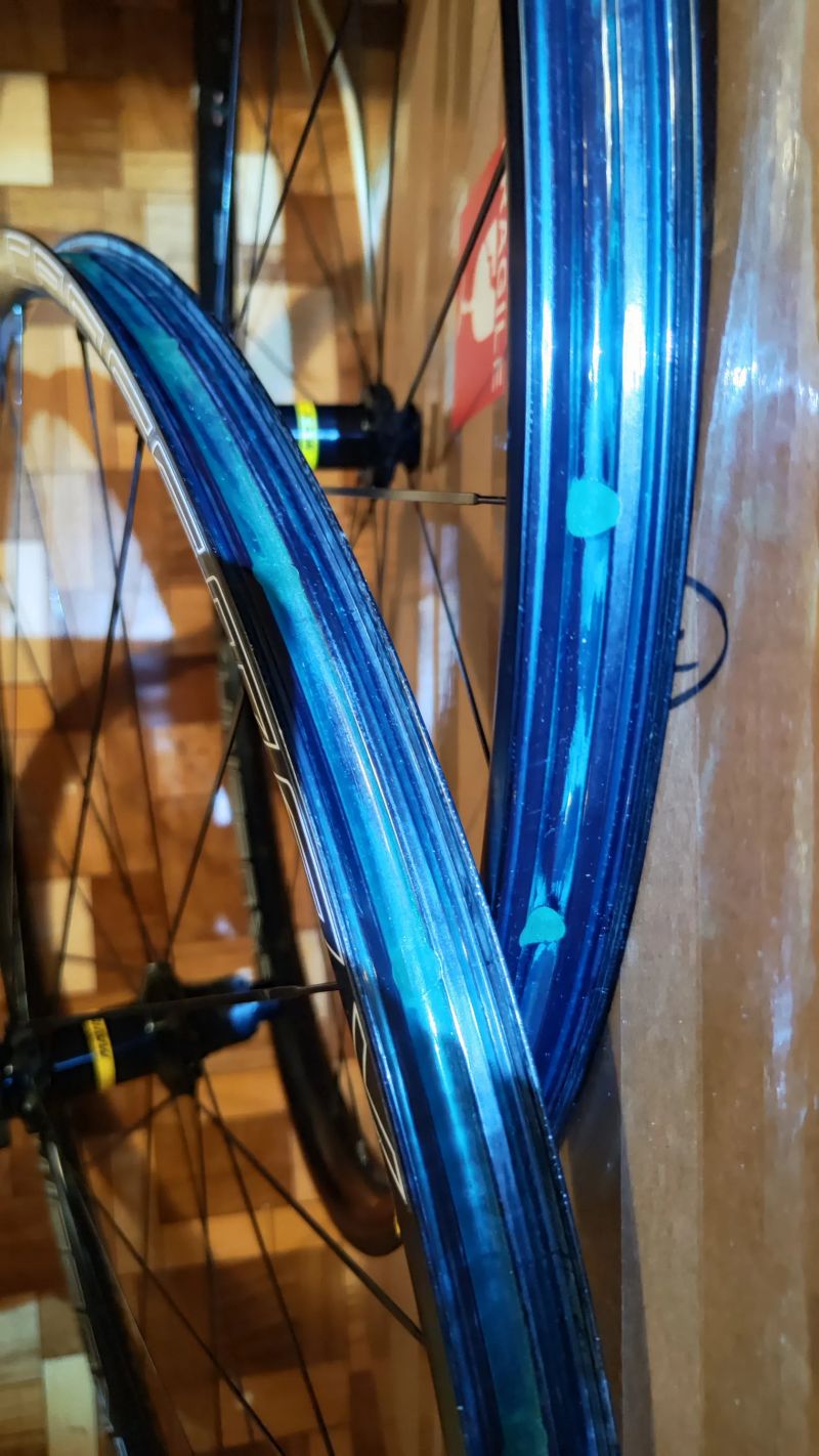 Zapletená kola Mavic crossmax 29"