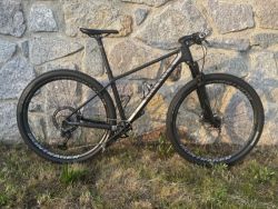 Canyon Exceed CF SL XTR, vel. M