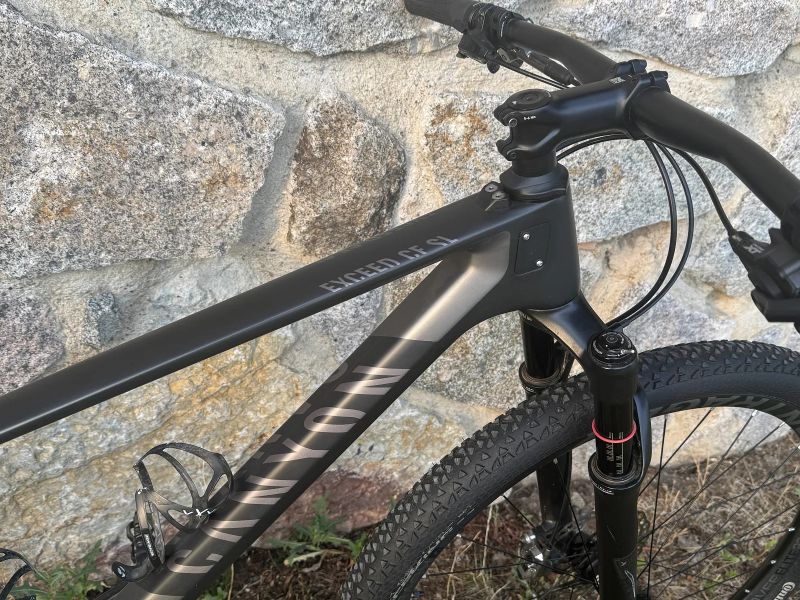 Canyon Exceed CF SL XTR, vel. M