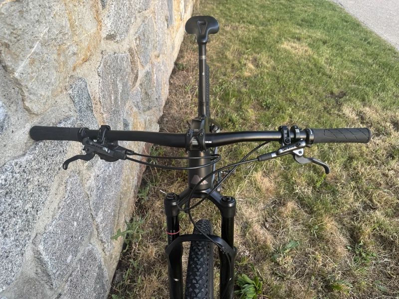 Canyon Exceed CF SL XTR, vel. M