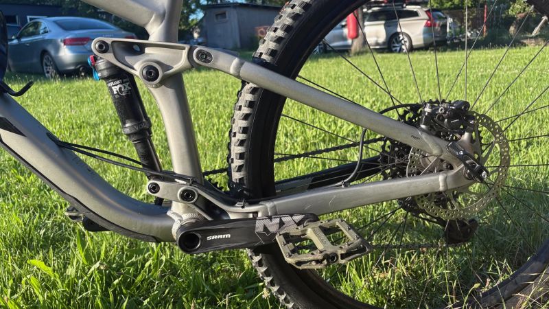 Zánovní kolo Trek Fuel EX 7