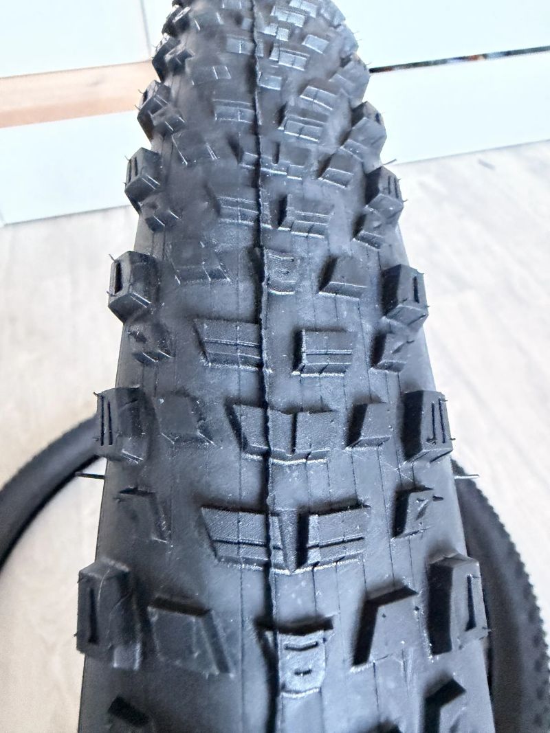 Kenda Booster 27,5x2,4