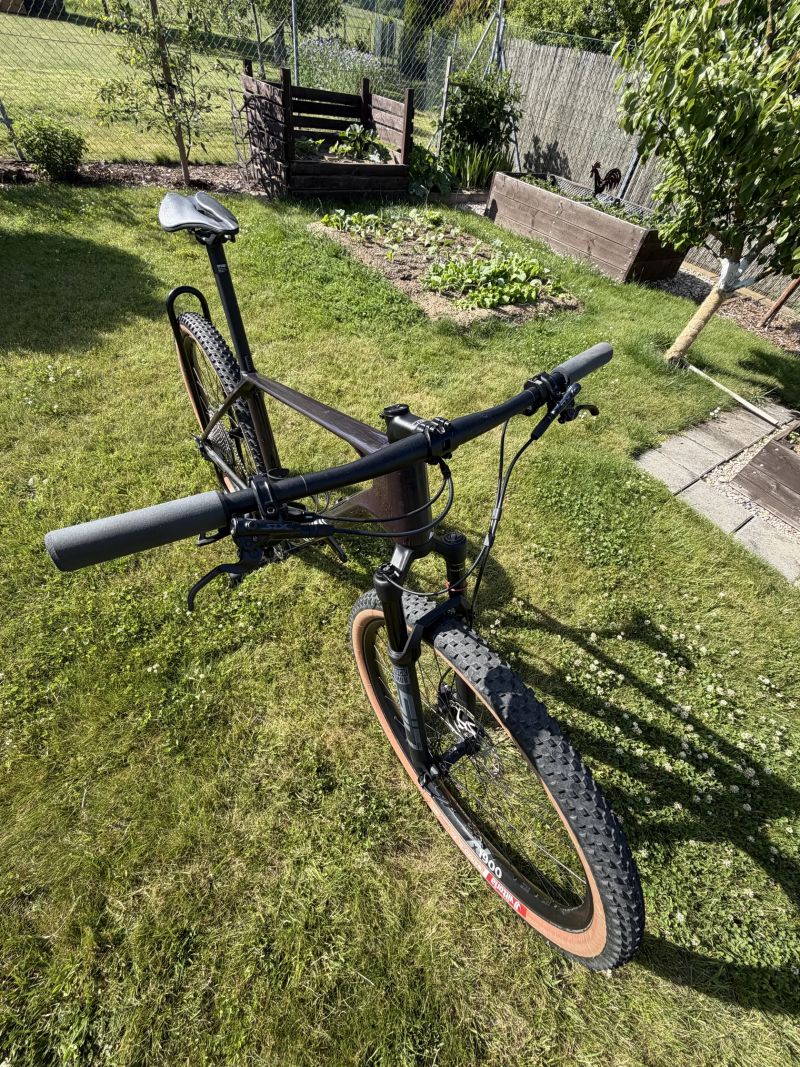 Canyon Exceed CF 6