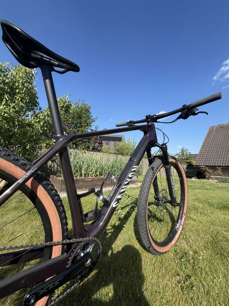 Canyon Exceed CF 6