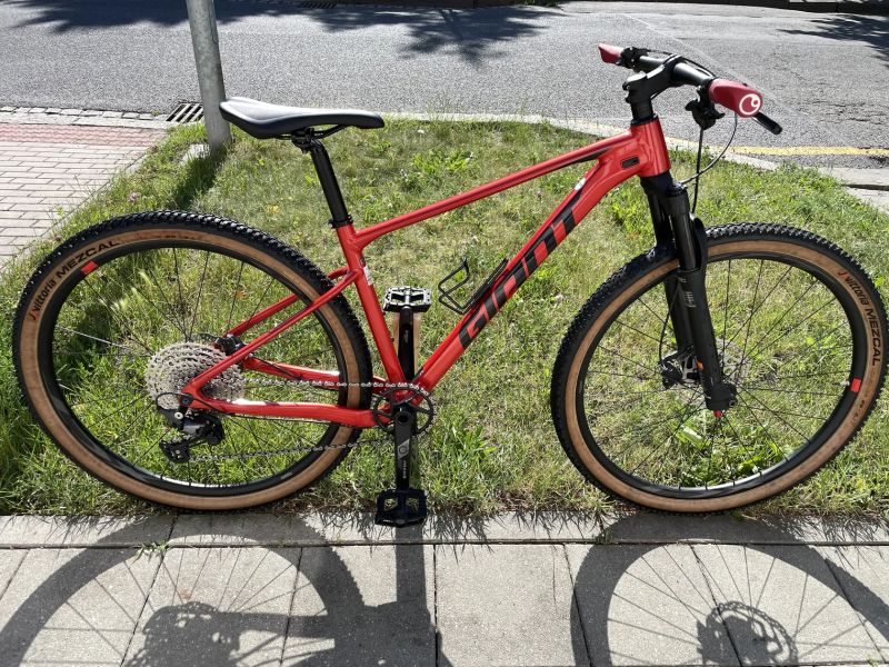 29" horské kolo Giant XTC SLR 29/2 2022 rám M jako nové