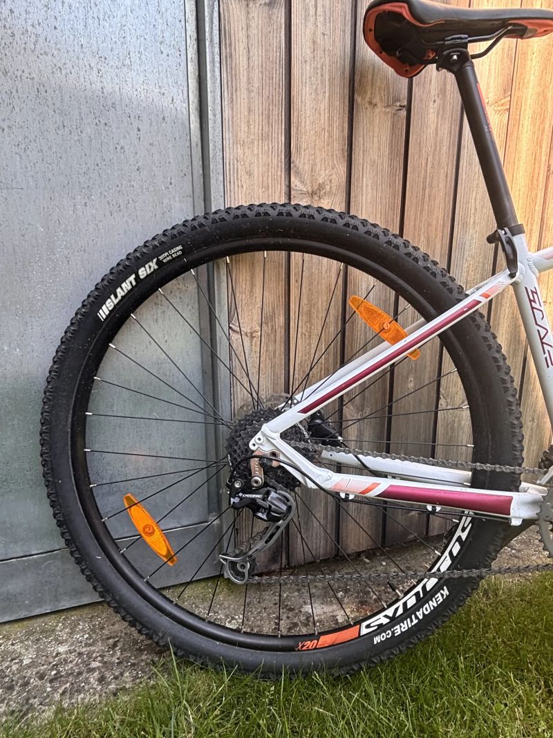 Scott SCALE 940 contessa