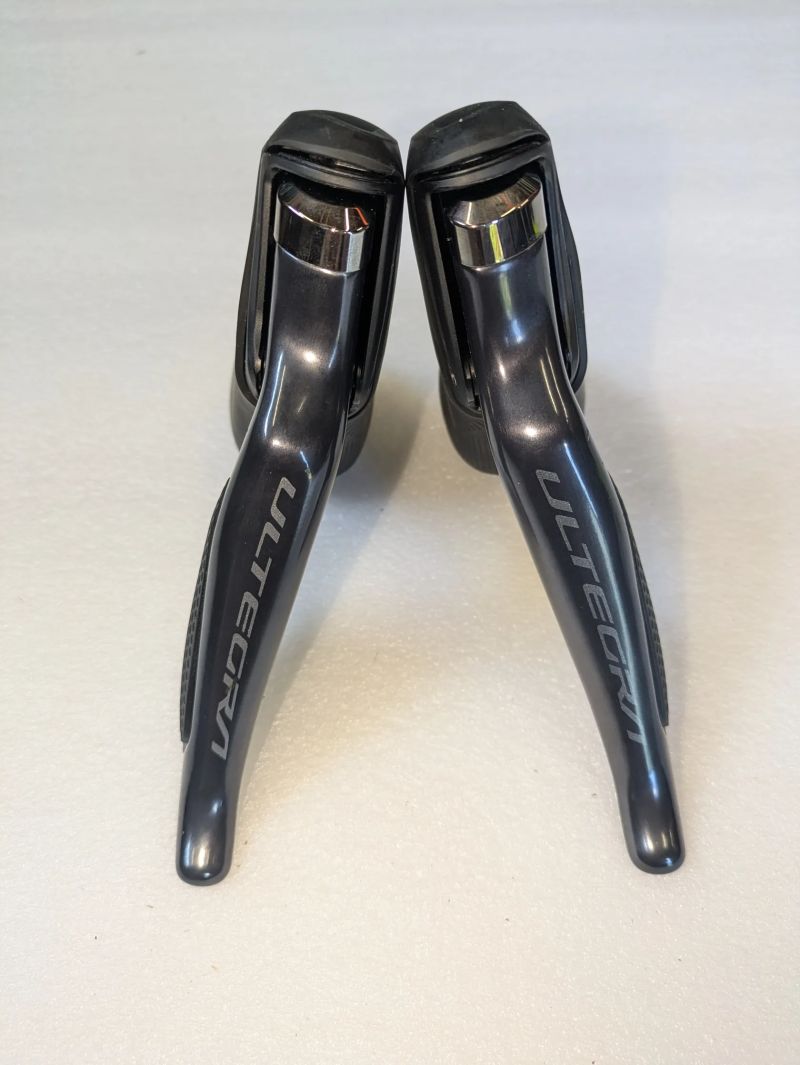 Ultegra Di2 r 8150
