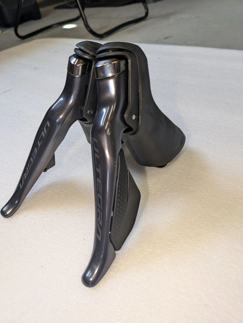 Ultegra Di2 r 8150