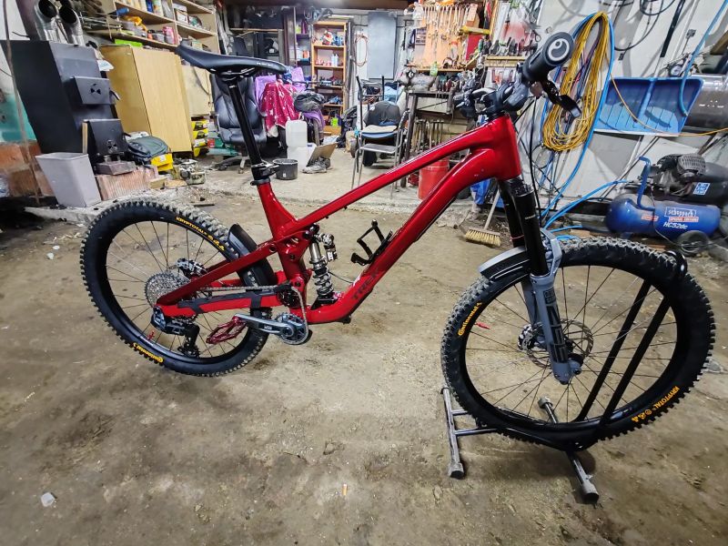 Trek Slash 6