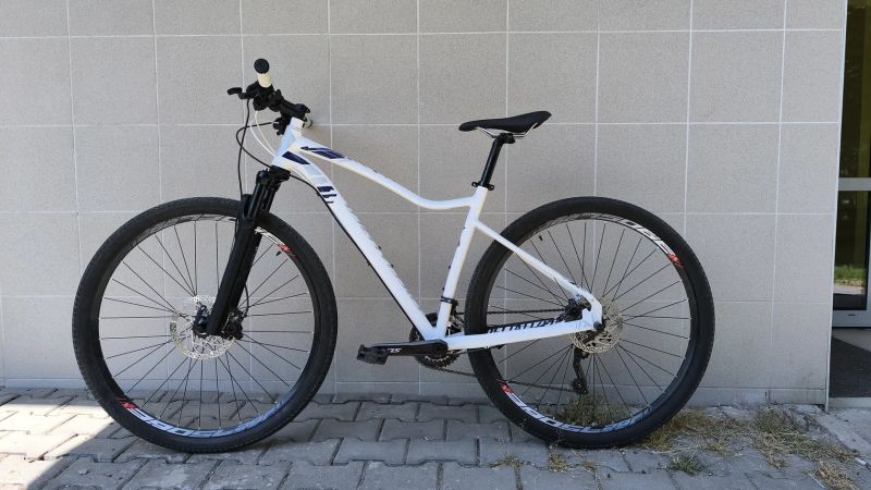 Horské kolo Specialized Jett comp