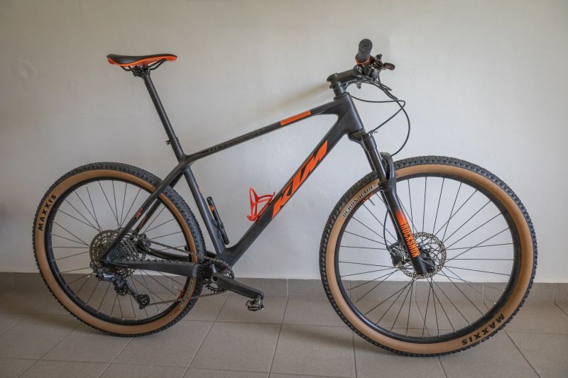 Horské kolo KTM Myroon Comp, vel. XL – jako nové, najeto 400 km