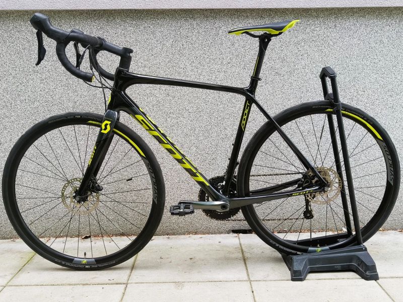 SCOTT Adict 30 Disc carbon vel. M/54 TOP STAV