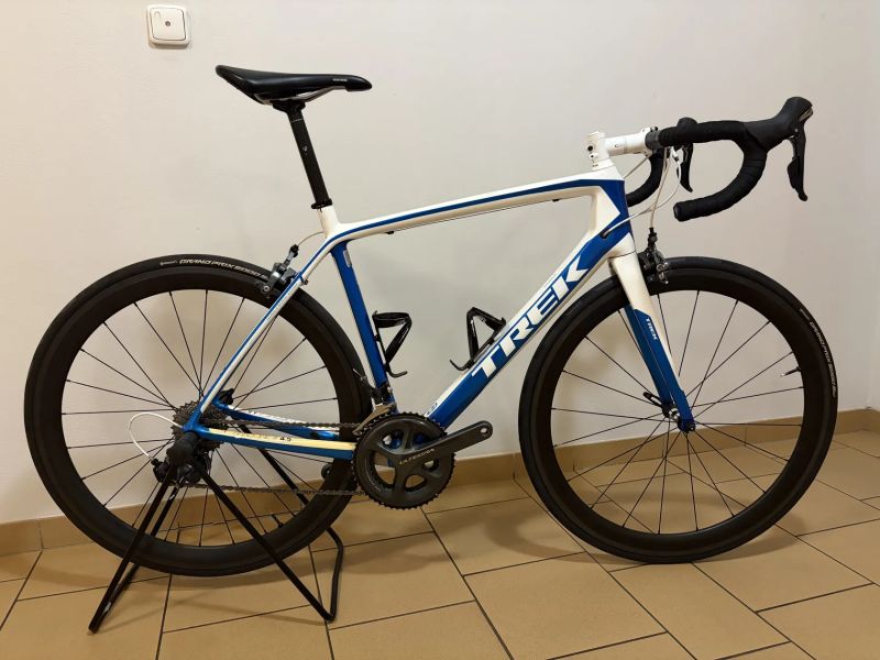 Trek Madone 4.5 | Velikost 56 cm | Ultegra 6800 | Karbonová kola DT Swiss 350 | GP5000 S TR