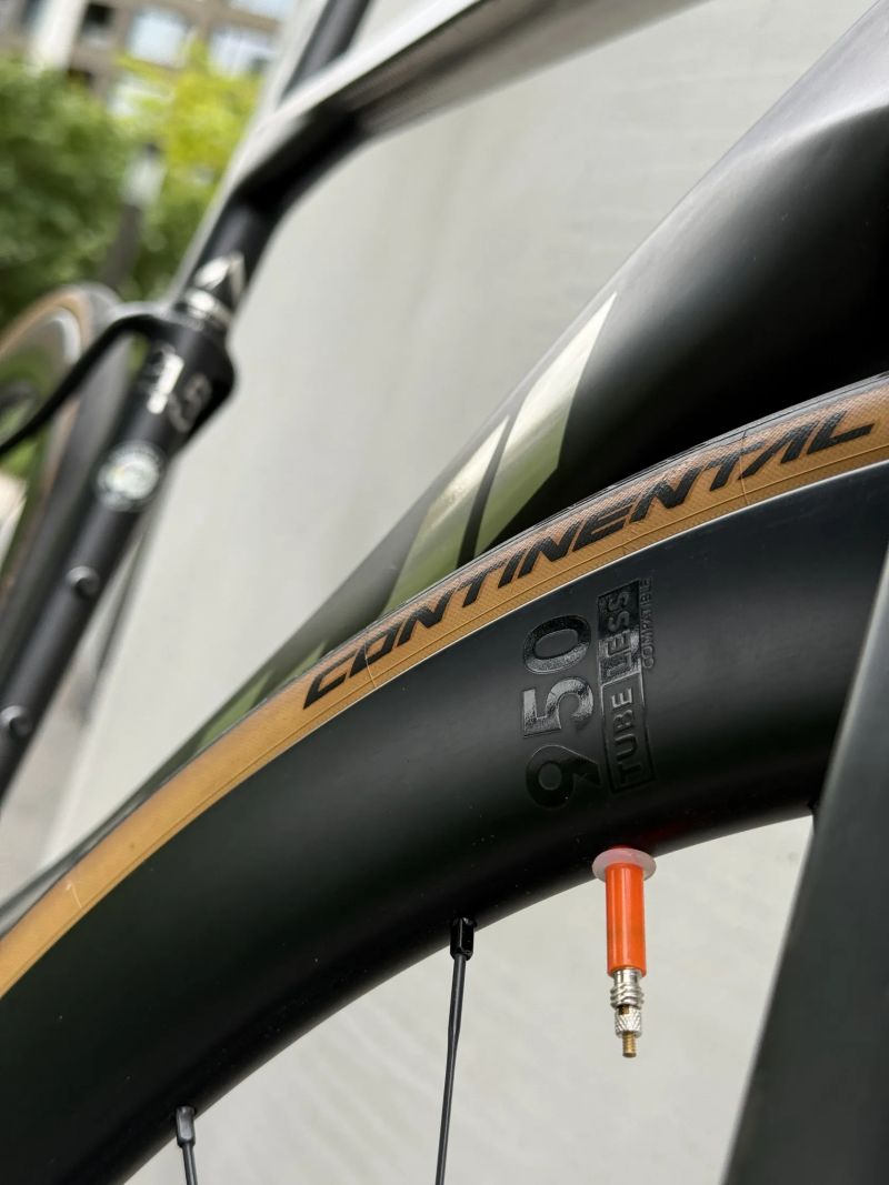 Fuji Transonic 1.1 - 54cm - Sram Red 12sp AXS - Powermeter