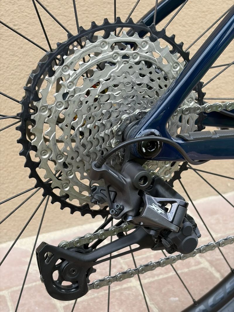 Horské kolo TREK Procaliber 9.6 Blue Carbon Smoke, komponenty SID/XT, vel. ML – ZÁNOVNÍ